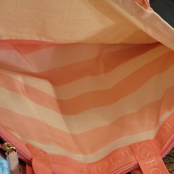 BRAND NEW VICTORIA SECRET INSULATED COOLER TOTE BAGS - Picture 12 of 16